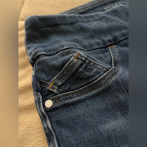 SALE! Rock & Republic Fever Denim Rx Slimming Pull On Skinny Jeans - Picture 8 of 10